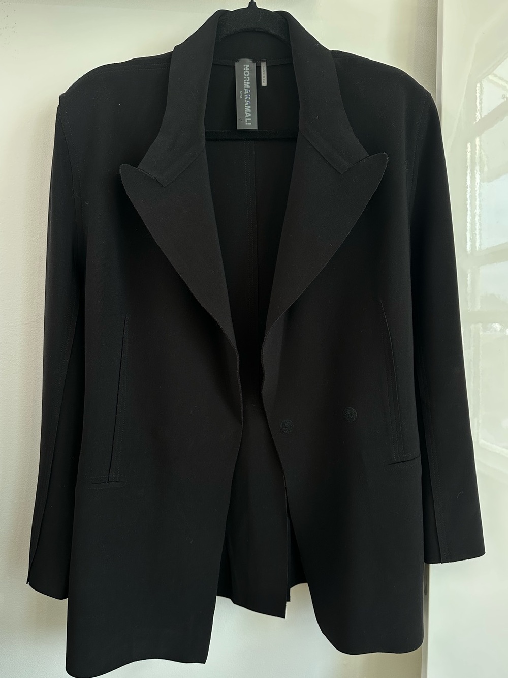 Norma Kamali Black Longline Blazer M Corporate Siren Power Shoulder Minimalist